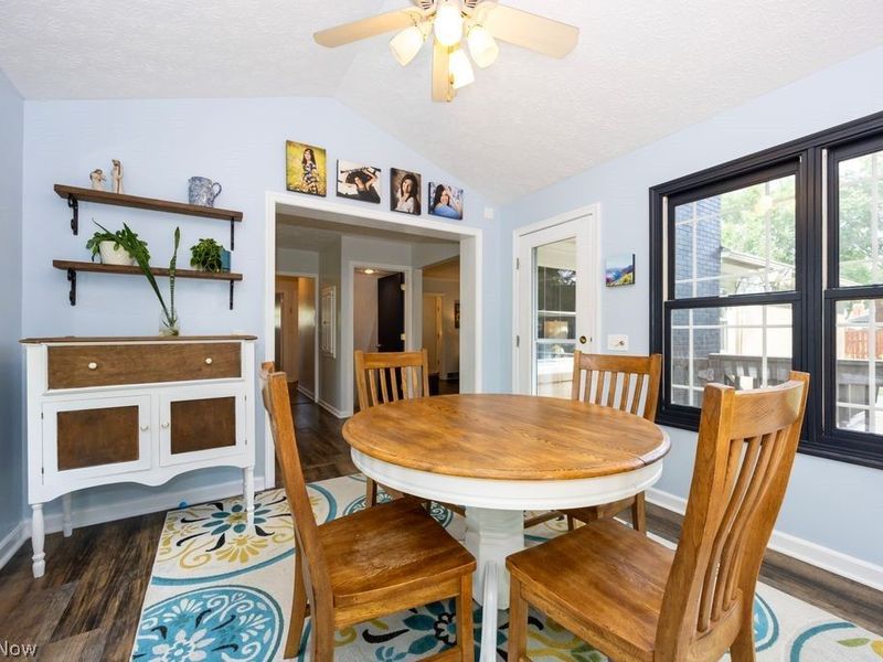 3400 NE Beverly Avenue, Canton, OH 44714 Photo 7