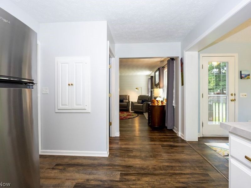3400 NE Beverly Avenue, Canton, OH 44714 Photo 9