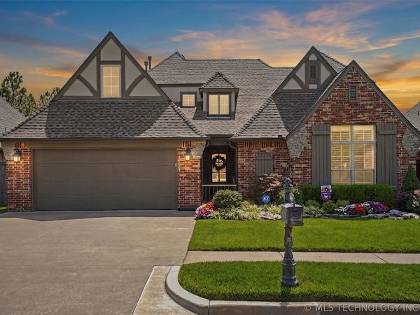 10943 S 77th East Place , Tulsa, OK 74133
