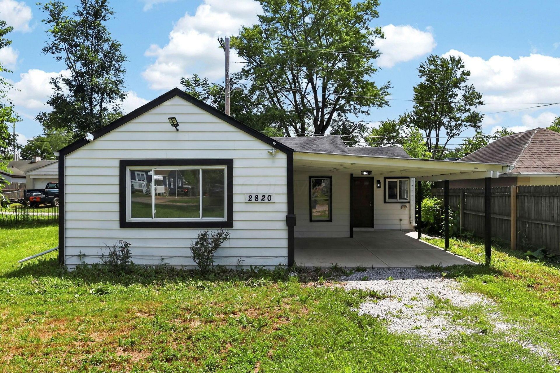 2820 Hiawatha Street, Columbus, OH 43211 Main Photo