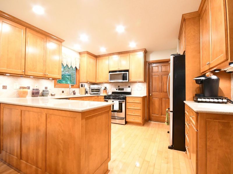 267 Oakham Court, Powell, OH 43065 Photo 4