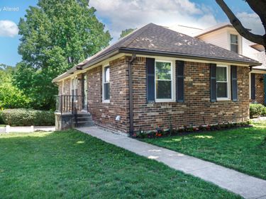 3385 Cove Lake Drive, Lexington, KY 40515