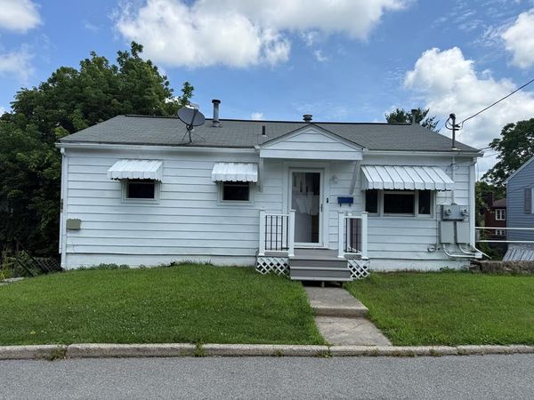 108 FOSTER, BECKLEY, WV 25801