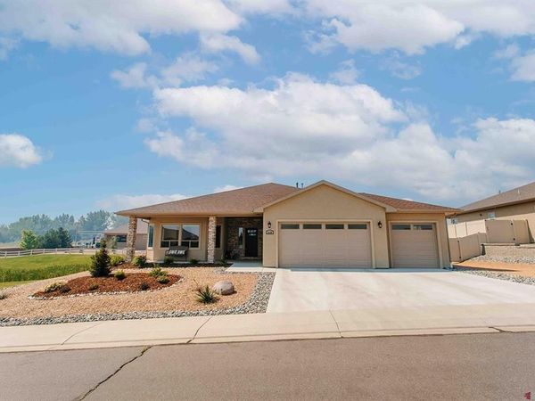 3720 Ridgeline Drive, Montrose, CO 81401