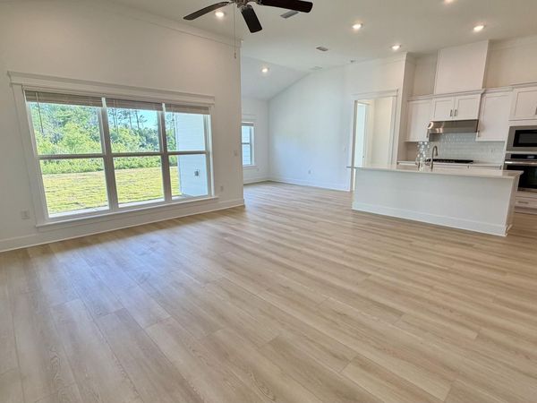 938 Crystal Bayou Boulevard , Panama City Beach, FL 32407