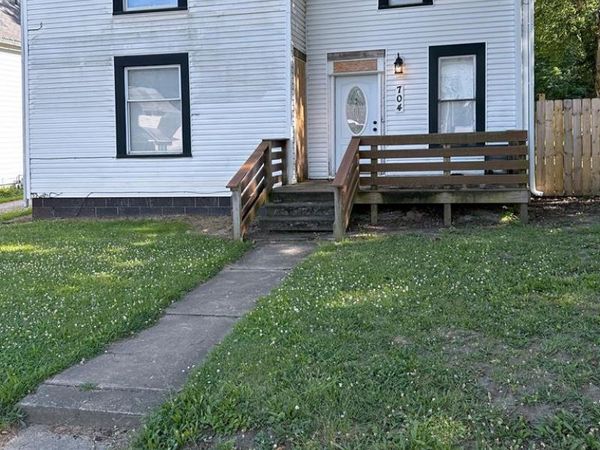 704 Park Ave E, Mansfield, OH 44905