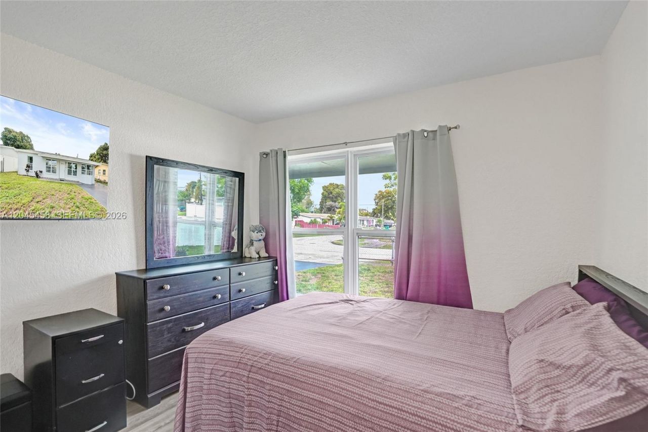 3320 NW 18th St , Lauderhill, FL 33311 Photo