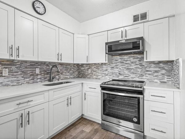 260 NW 19th St , Unit 26, Boca Raton, FL 33432
