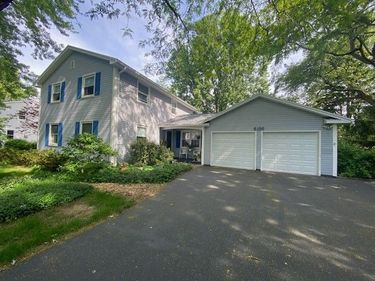 6196 Buckskin Drive, Farmington, NY 14425