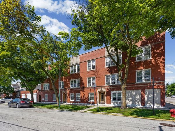 5148 N Monitor Avenue , Unit 303, Chicago, IL 60630
