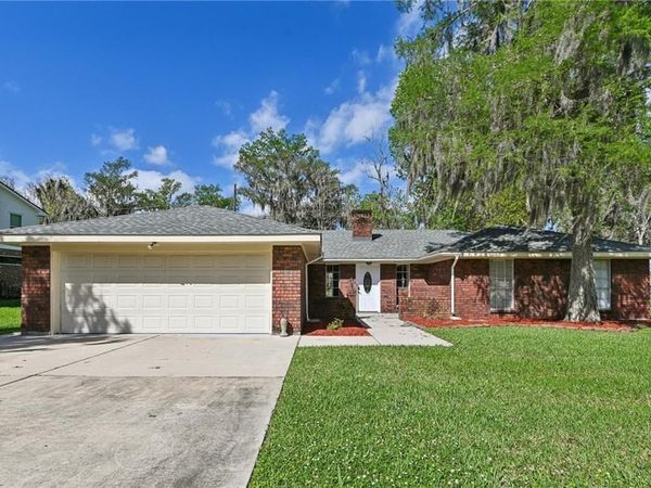 6 PALMER Drive , Luling, LA 70070