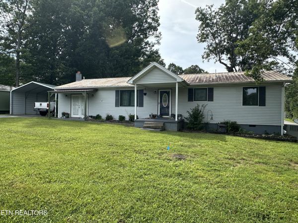 211 Walton Lane Lane, Monterey, TN 38574