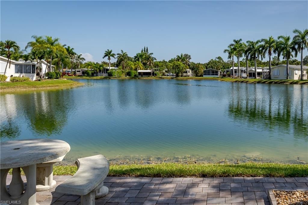1146 Silver Lakes Blvd, Naples, FL 34114 Photo