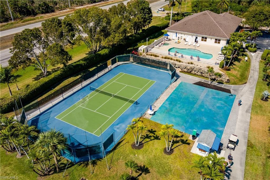 1146 Silver Lakes Blvd, Naples, FL 34114 Photo