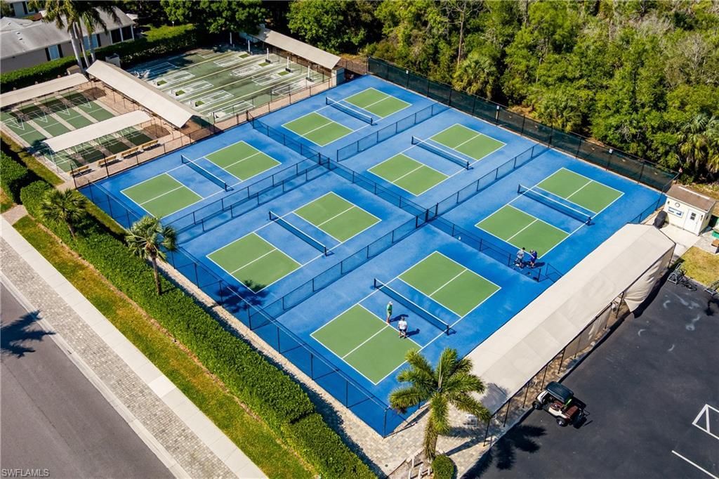 1146 Silver Lakes Blvd, Naples, FL 34114 Photo