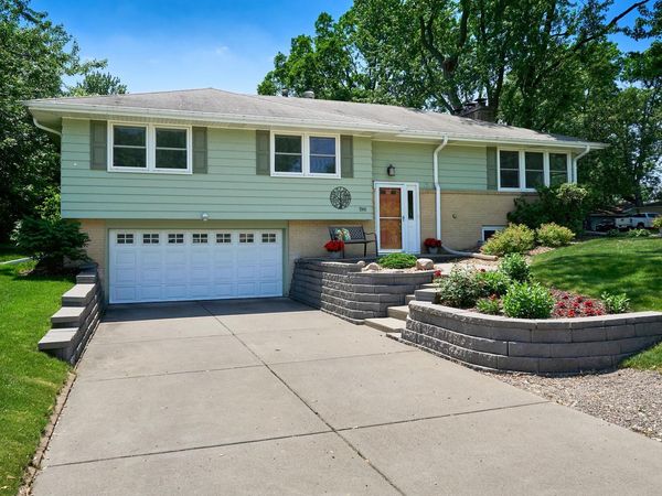 7941 60th Avenue N, New Hope, MN 55428