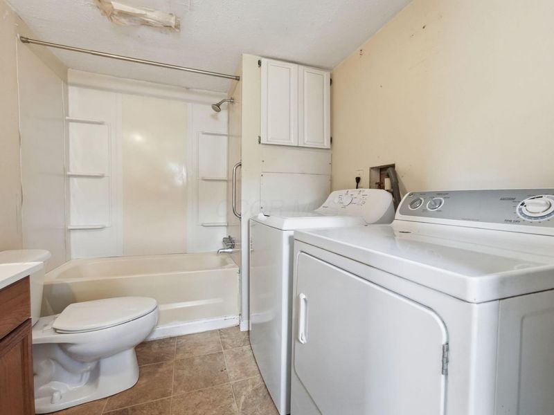 2500 Harrisburg Pike , Unit 28, Grove City, OH 43123 Photo 14
