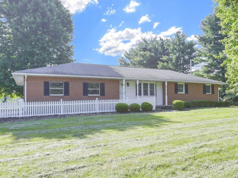 274 N Galena Road, Sunbury, OH 43074 Photo 3