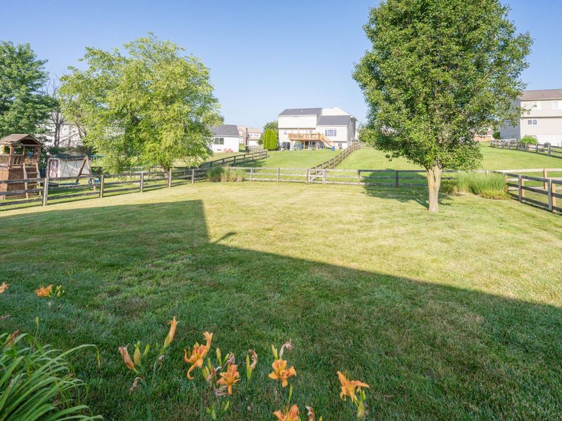 9688 Cloveridge Drive, Independence, KY 41051 Photo 2
