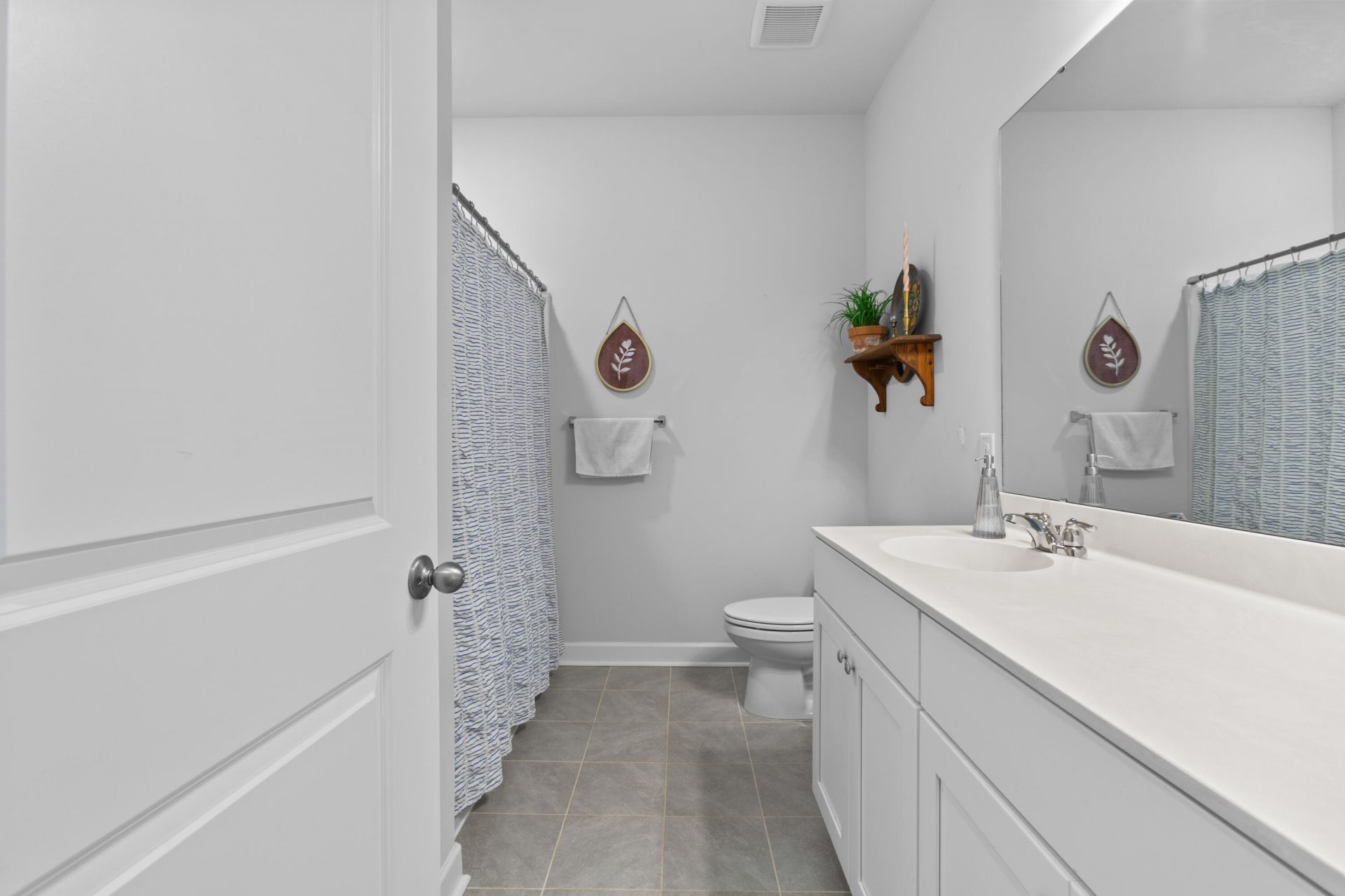 167 Lucca Drive Photo 12