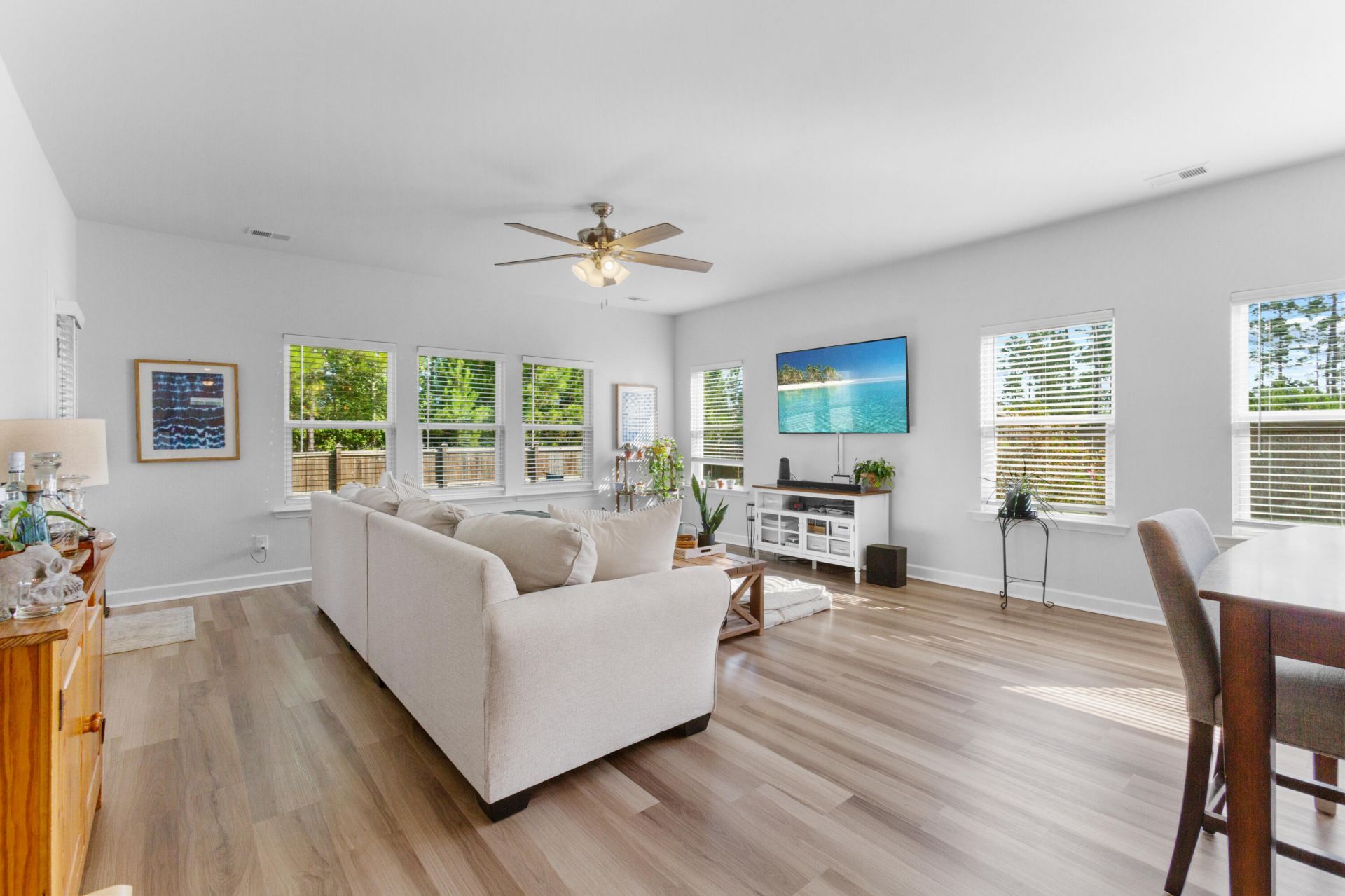 167 Lucca Drive Photo 4