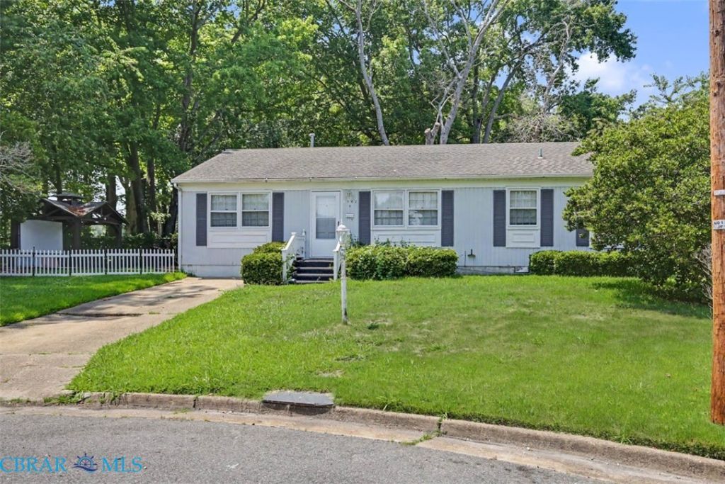 5102 Evelyn Court, Hampton, VA 23605 Main Photo