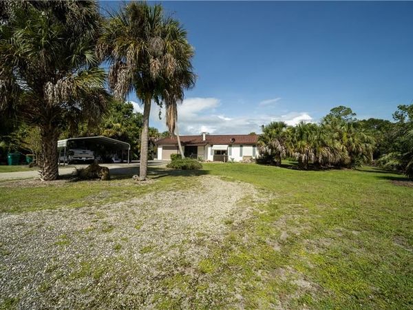361 22nd ST SE, NAPLES, FL 34117
