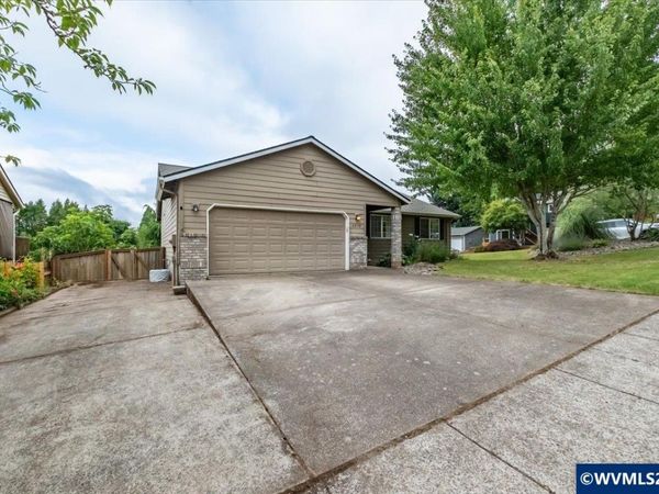 5373 Athens St SE, Salem, OR 97306