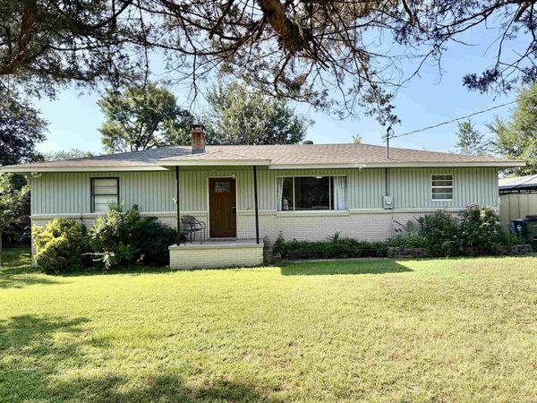 146 Buchheit , Royal, AR 71968