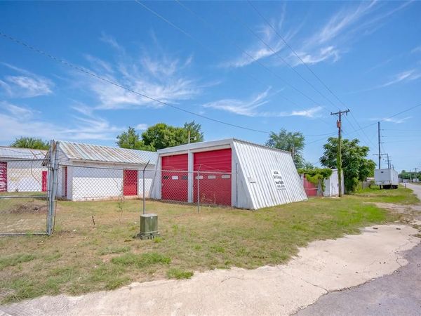522 W Fox Street, Purcell, OK 73080