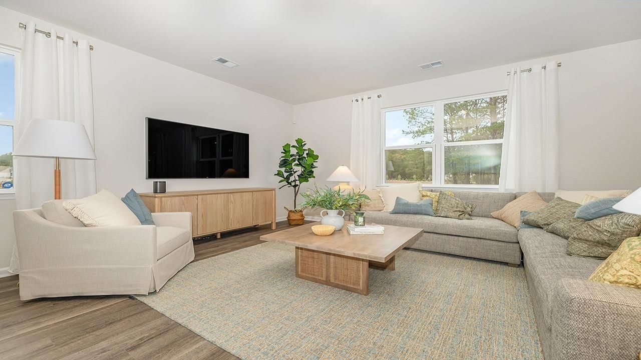 108 Pampa Dr.  Photo 5