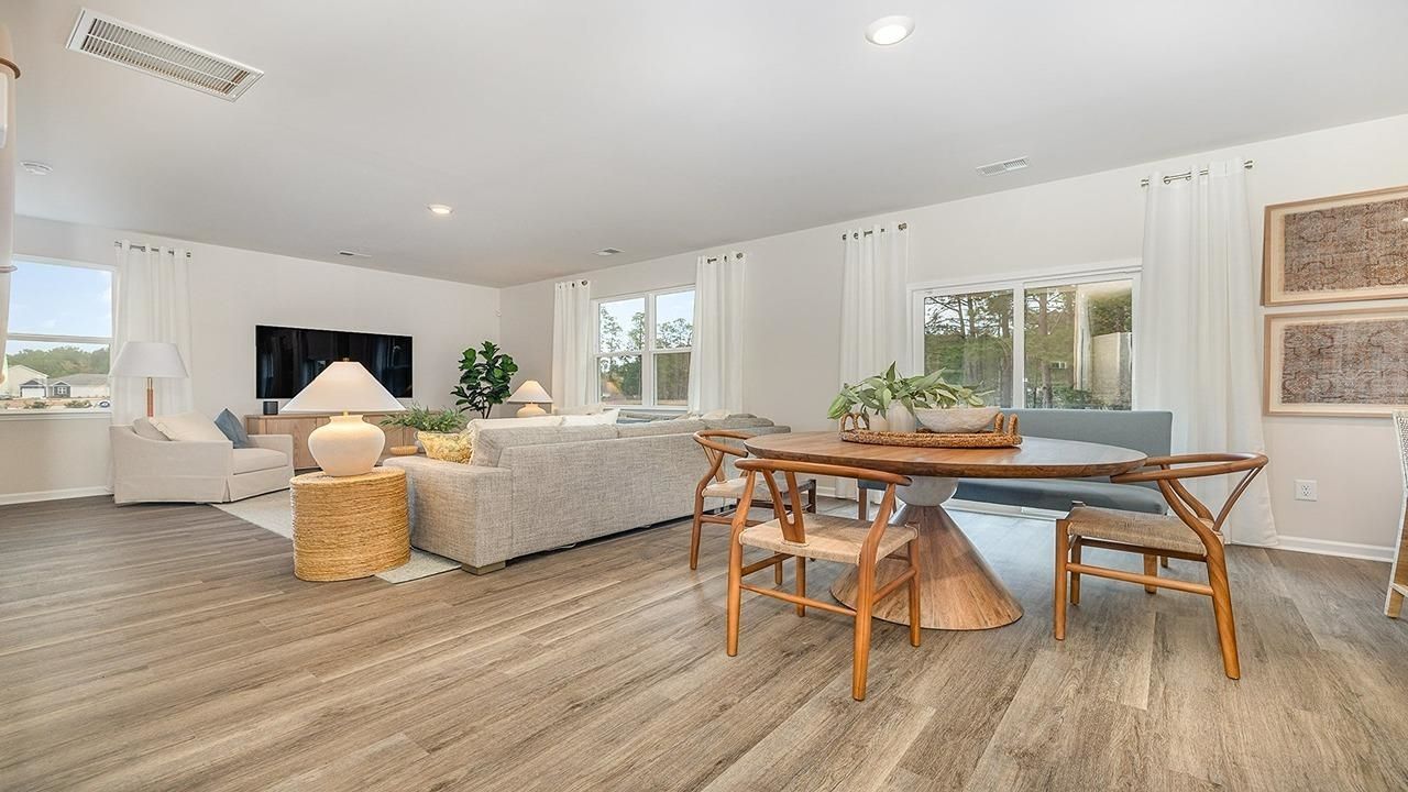 108 Pampa Dr.  Photo 8