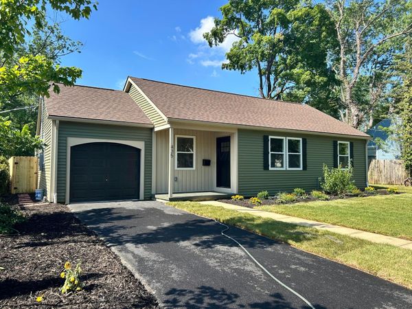435 N Selby Boulevard , Worthington, OH 43085