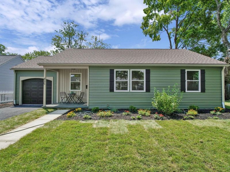 435 N Selby Boulevard, Worthington, OH 43085 Photo 2