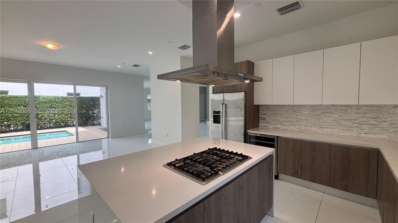10108 NW 77th St , Unit 10108, Doral, FL 33178 Photo