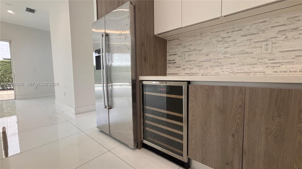 10108 NW 77th St , Unit 10108, Doral, FL 33178 Photo