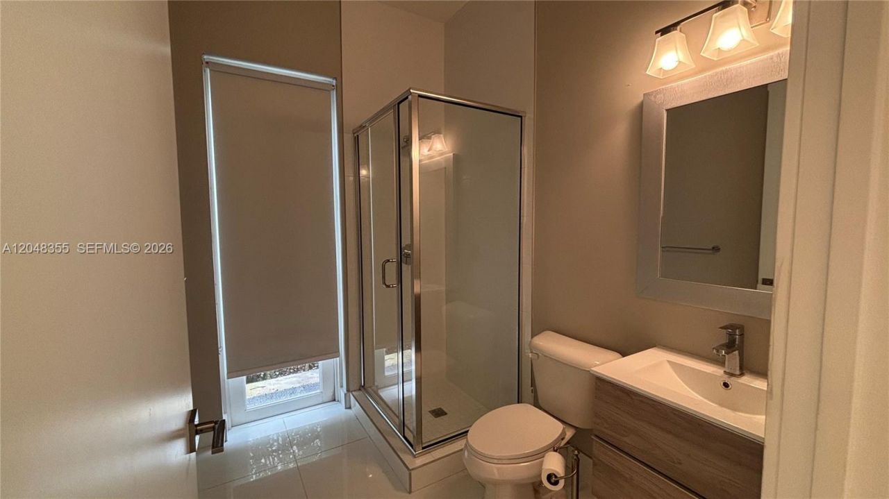 10108 NW 77th St , Unit 10108, Doral, FL 33178 Photo