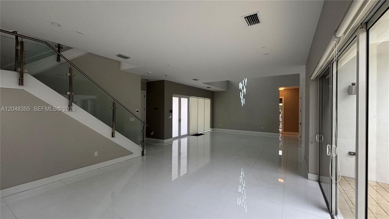 10108 NW 77th St , Unit 10108, Doral, FL 33178 Photo