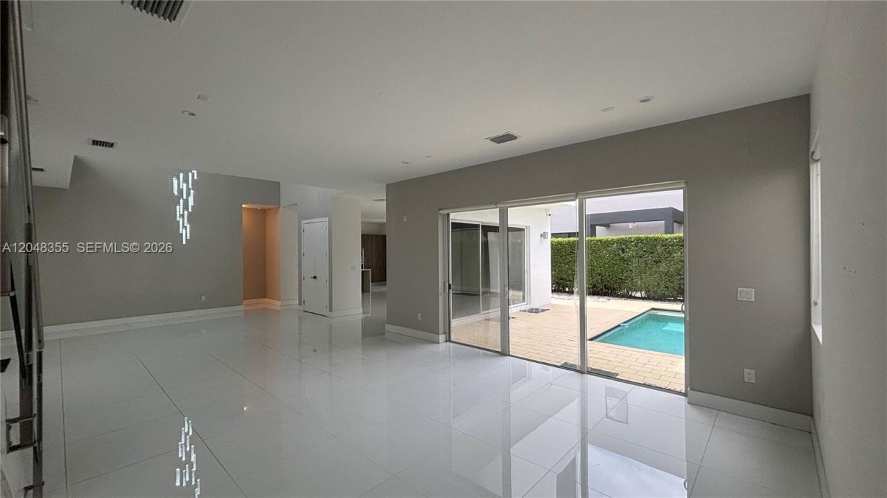 10108 NW 77th St , Unit 10108, Doral, FL 33178 Photo