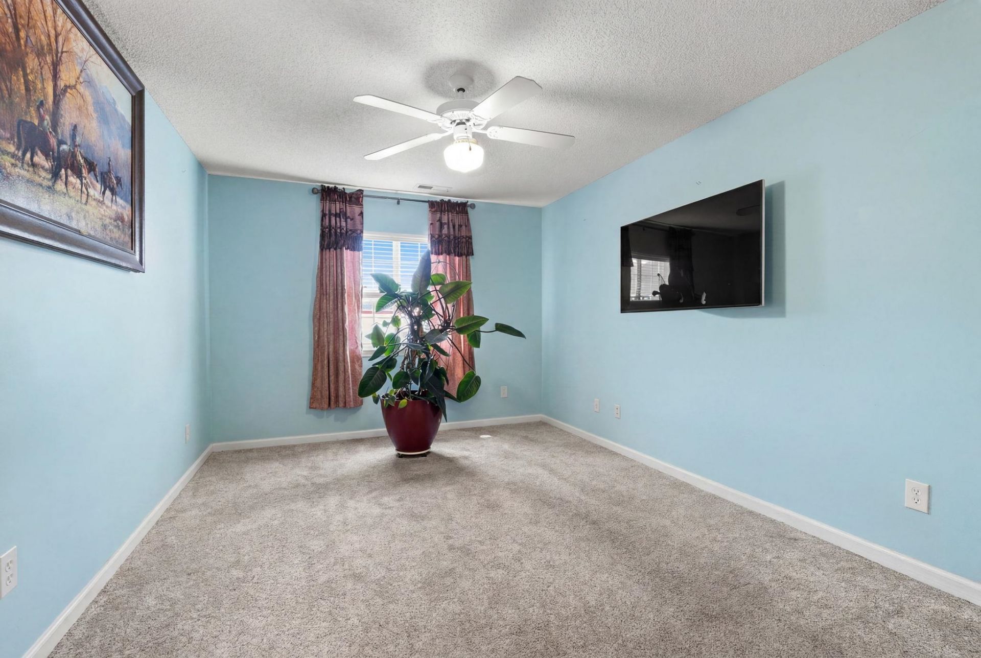 180 Parkway Ln. Photo 10