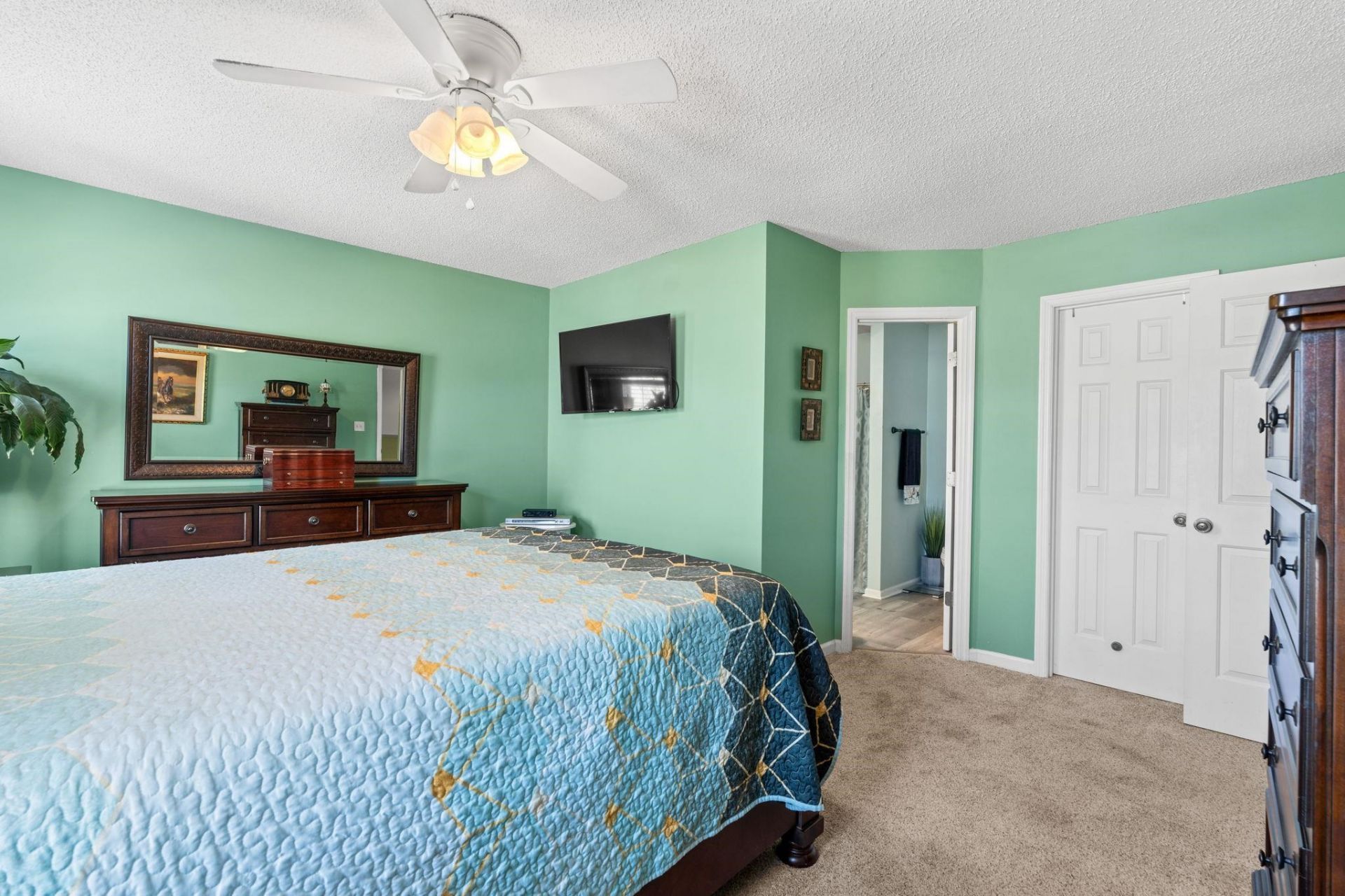 180 Parkway Ln. Photo 15