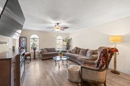 180 Parkway Ln. photo 4