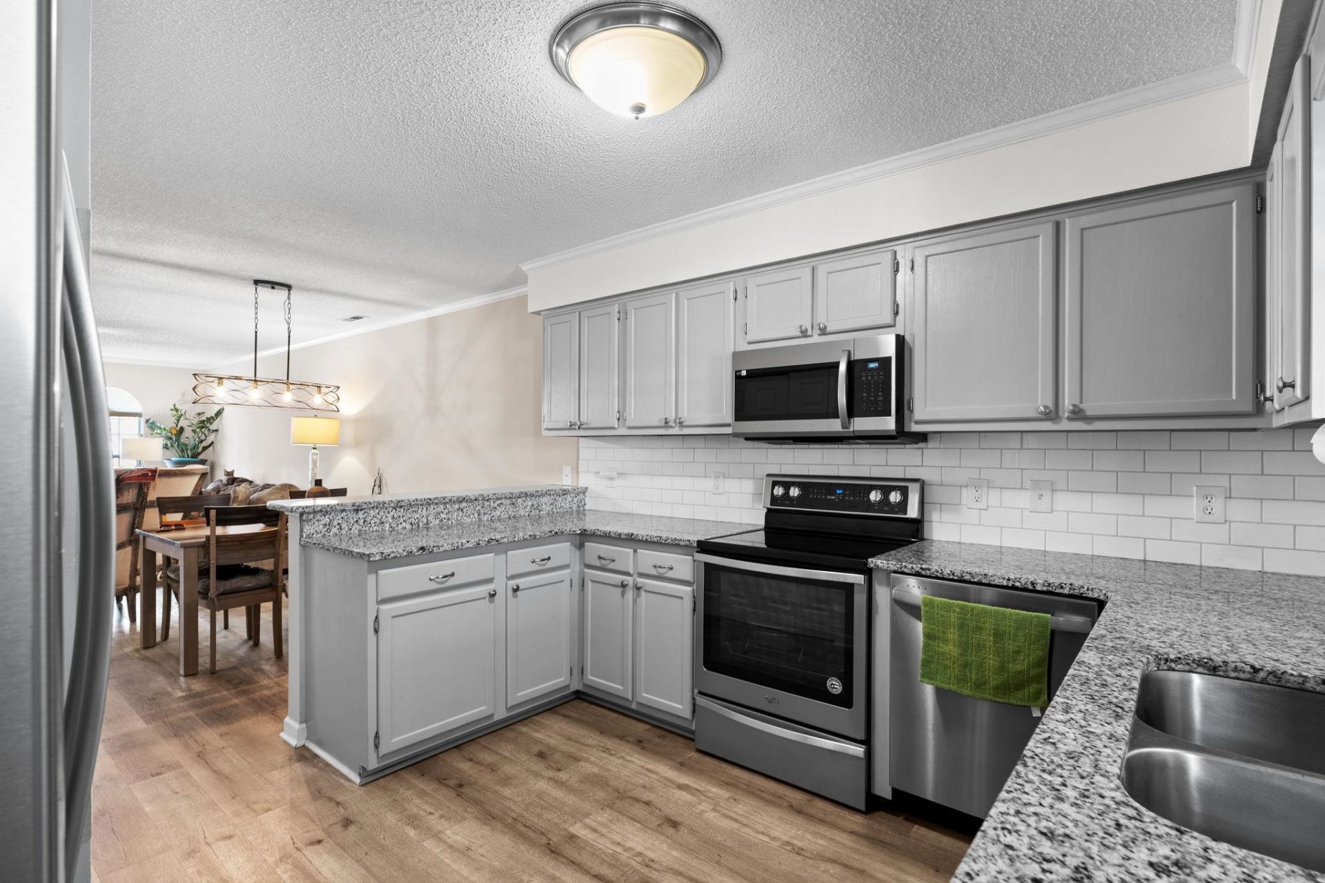 180 Parkway Ln. Photo 7