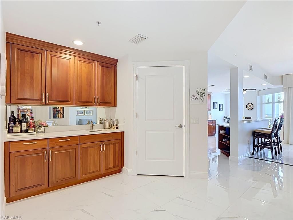 6081 Silver King Blvd, Unit 604, Cape Coral, FL 33914 Photo