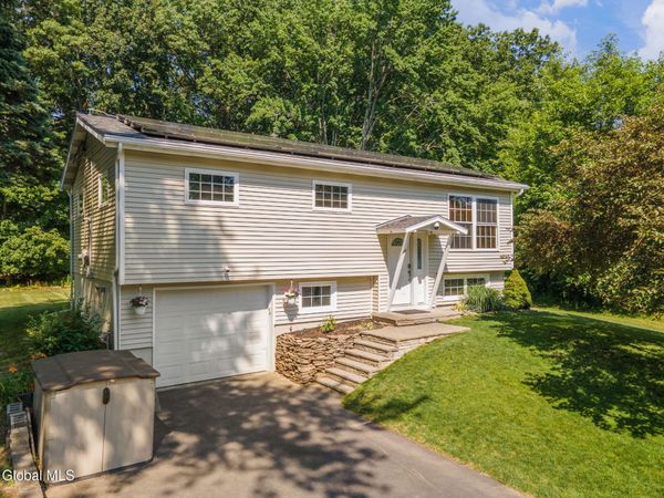 14 Gail Avenue, Albany, NY 12205