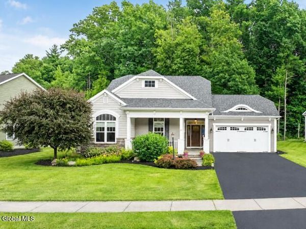 37 Yachtsmans Way, Malta, NY 12020