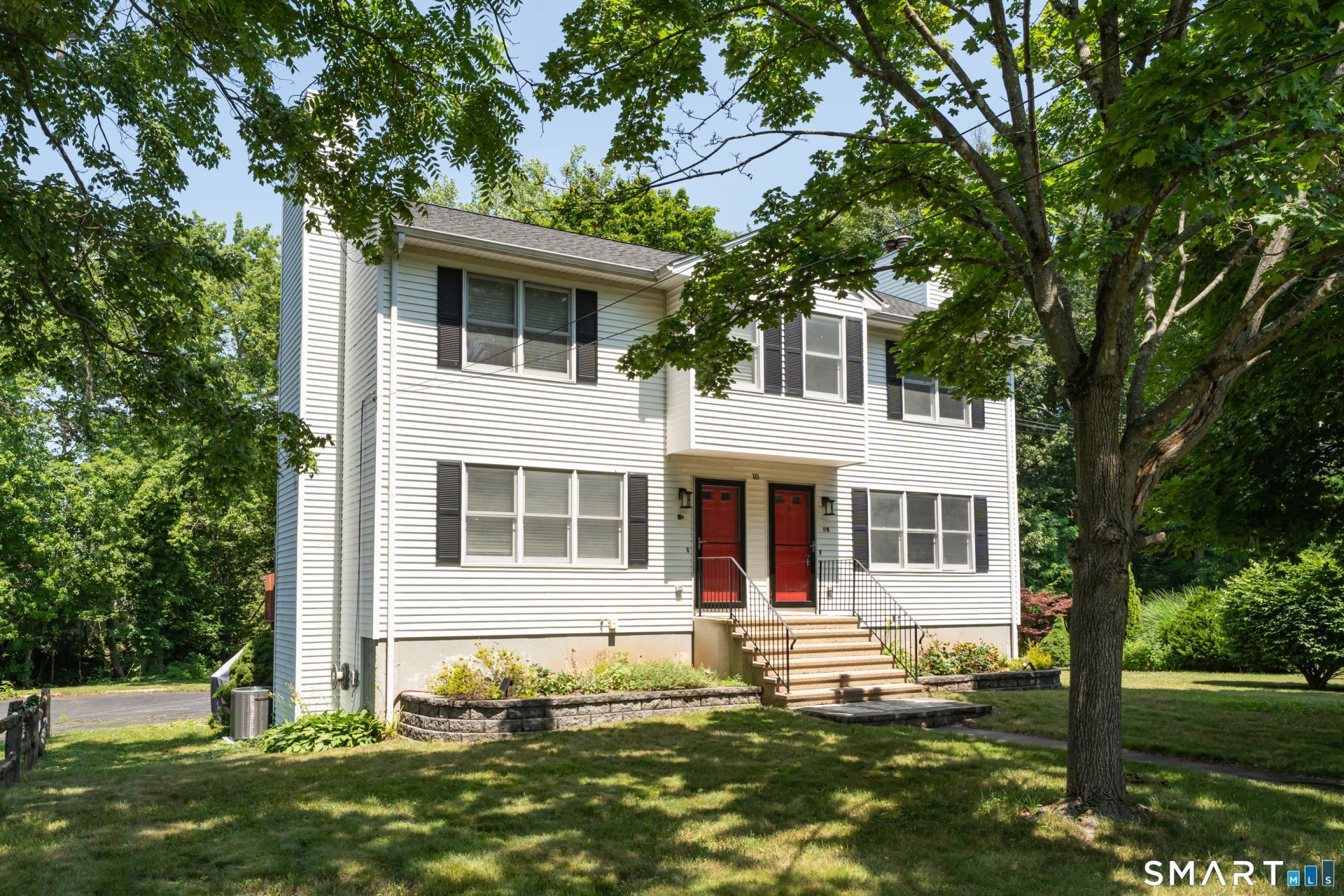 10 Clancy, Branford, CT 06405 Main Photo