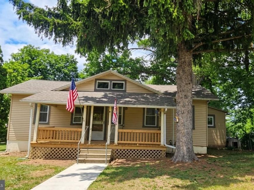1043 Clemmers Mill Road, Schwenksville, PA 19473 Main Photo