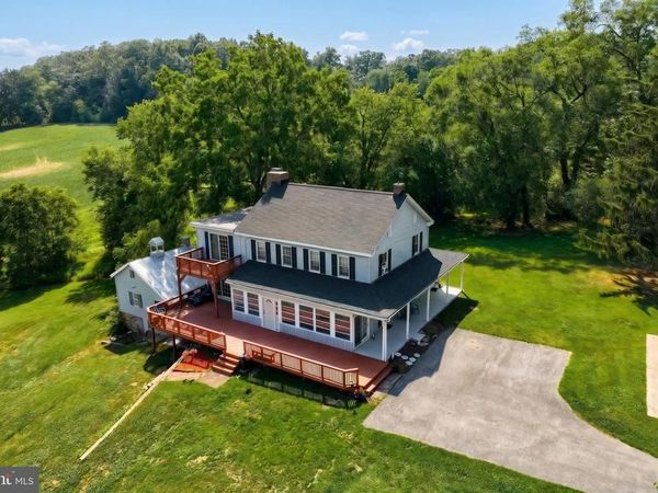 25 JOHN EDWARD DRIVE, LITTLESTOWN, PA 17340