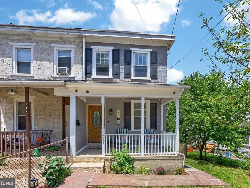 231 Prospect Avenue, Downingtown, PA 19335 Main Photo